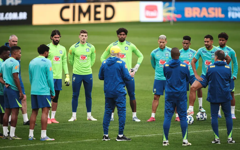 Seleção Brasileira Encerra Preparação para Encarar a Noruega nas Oitavas