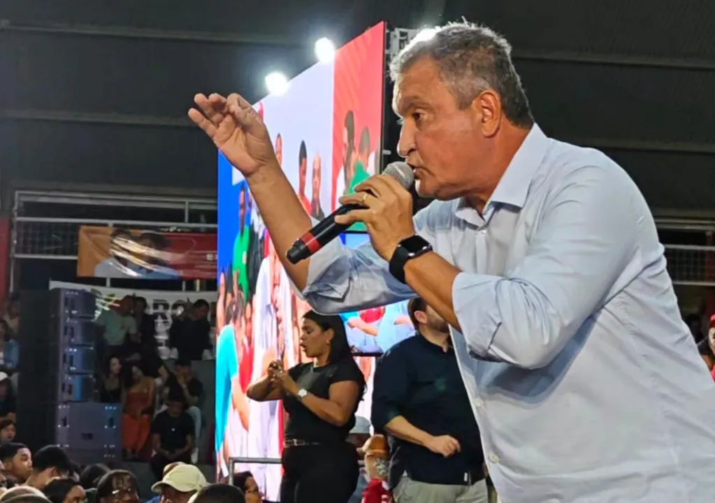 Em plenária na Bahia, Rui Costa defende protagonismo dos municípios na gestão federal