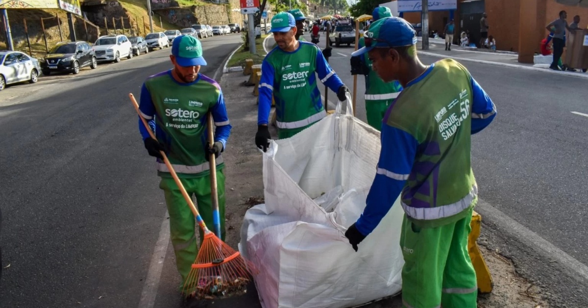 Trabalhadores da Limpeza Urbana na Bahia Confirmam Greve para o Dia 22 de Junho