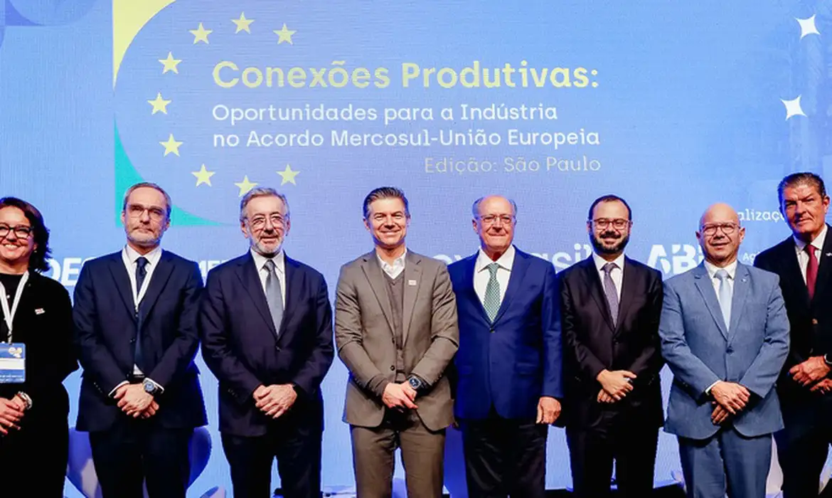 ApexBrasil lança painel interativo para impulsionar exportações rumo à União Europeia