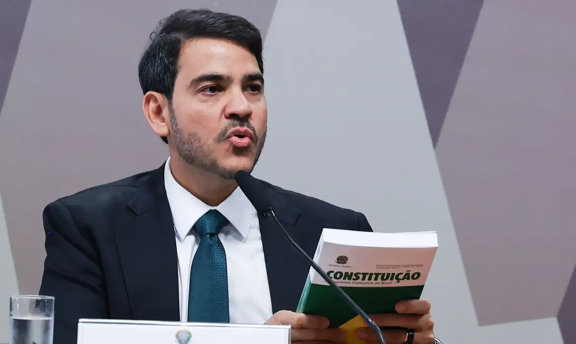 Para evitar migração, AGU planeja concurso unificado com escolha de carreira na inscrição