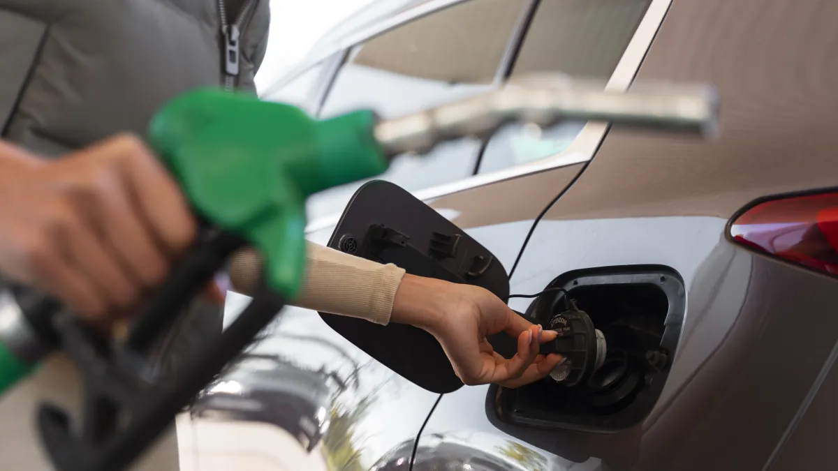 Subsídio do governo deve amortecer impacto de reajuste da gasolina nas bombas
