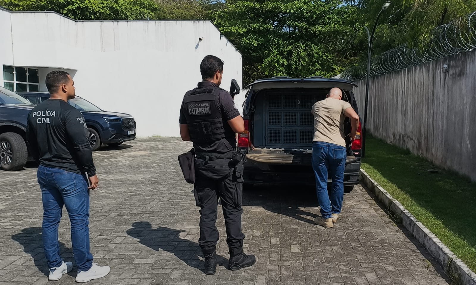 Homem é preso no oeste da Bahia após ser condenado a 13 anos de prisão por estuprar a própria filha