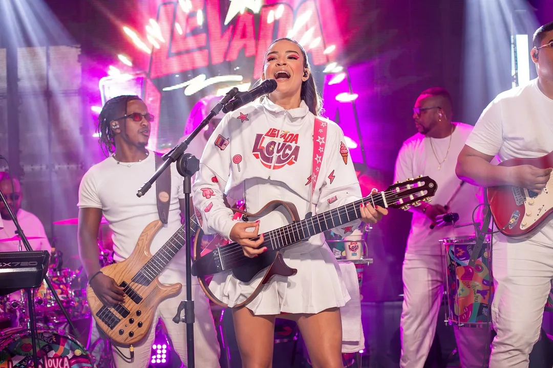 Banda de Axé Levada Louca retoma atividades com Alice Moraes como nova vocalista