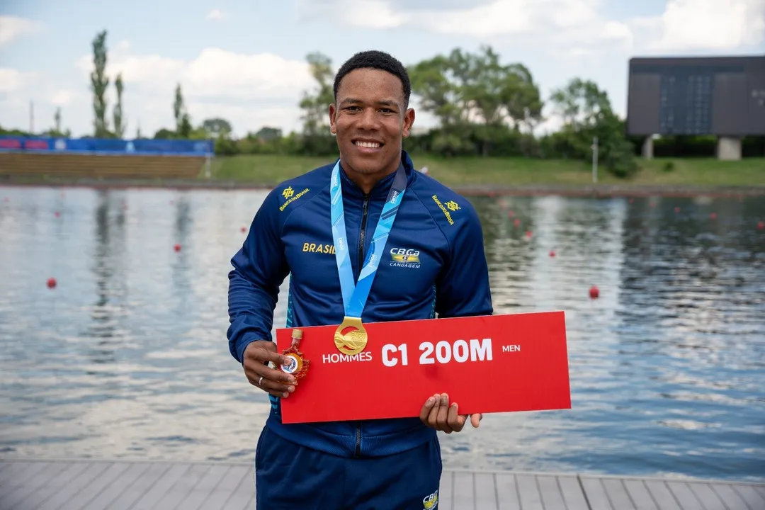 Baiano Gabriel Nascimento Vence Copa do Mundo de Canoagem e Quebra Jejum de uma Década