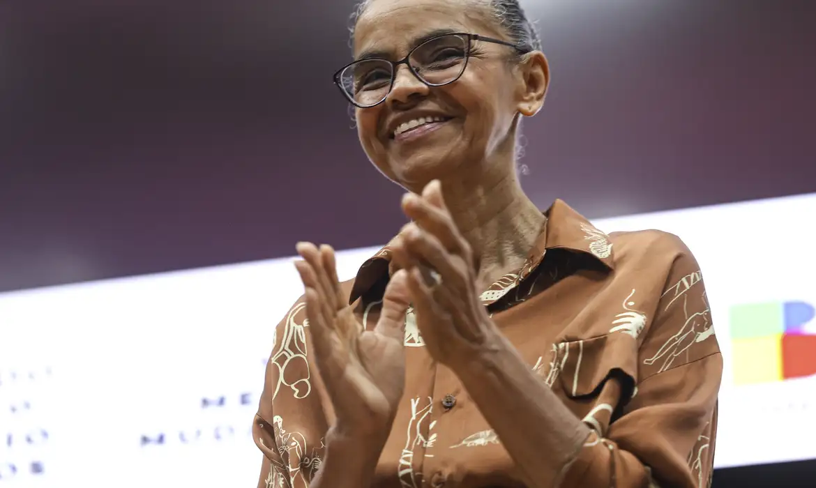 Marina Silva Recebe a Legião de Honra, Maior Condecoração da França
