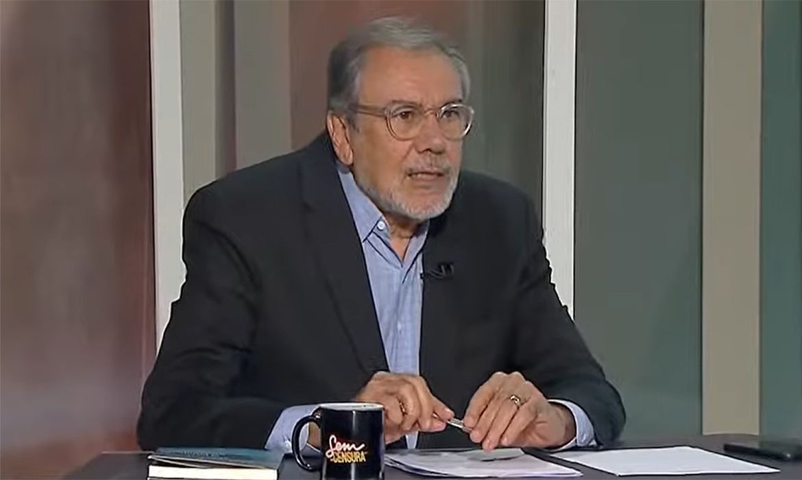 Morre aos 77 anos o jornalista Carlos Monforte, ex-âncora do "Bom Dia Brasil"