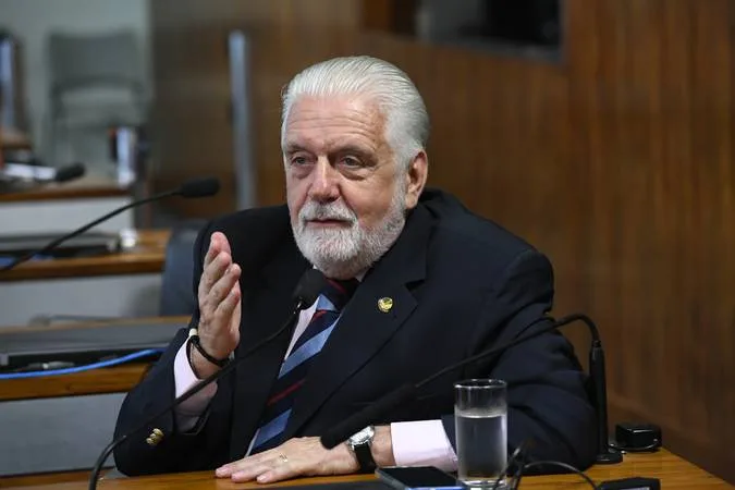 Discurso de Defesa: Jaques Wagner Diz que Operação da PF é "Mentira" e Aponta Motivação Eleitoral na Bahia
