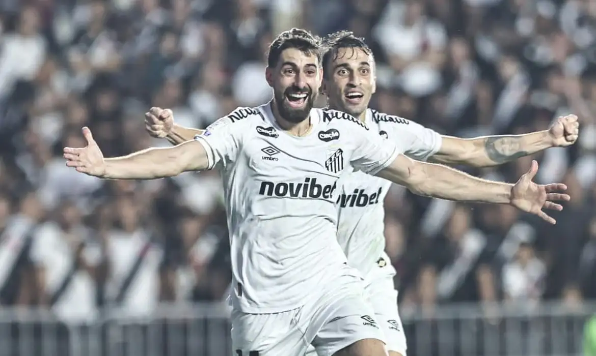 Triunfo do Santos e Mudanças no Z-4
