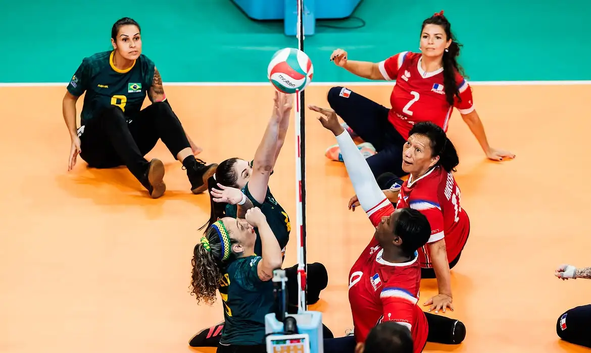 Seleções Brasileiras de Vôlei Sentado Jogam as Oitavas de Final do Mundial