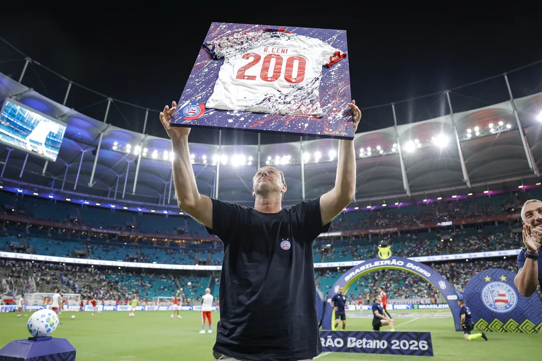 Rogério Ceni alerta para riscos do jogo de transição no Bahia apesar de triunfo por 3 a 2 sobre o Internacional
