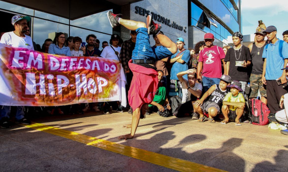 Câmara Aprova Projeto de Lei que Eleva o Hip Hop a Manifestação da Cultura Nacional