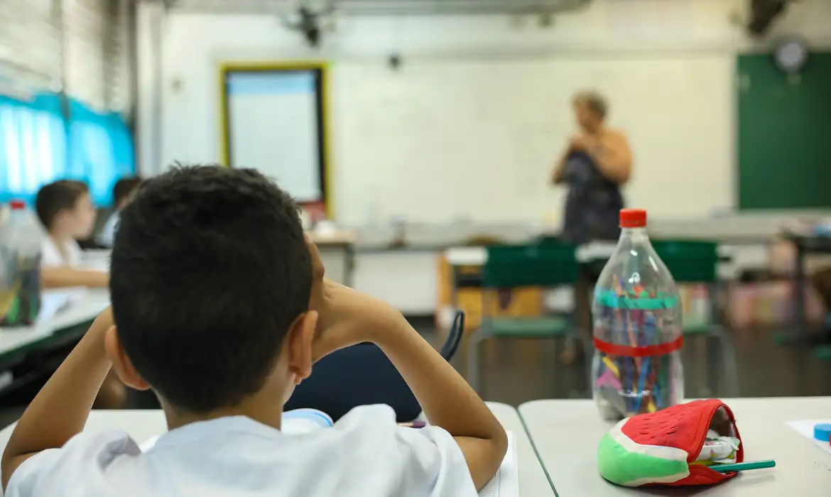 MEC oficializa novas diretrizes para o ensino de artes na educação básica