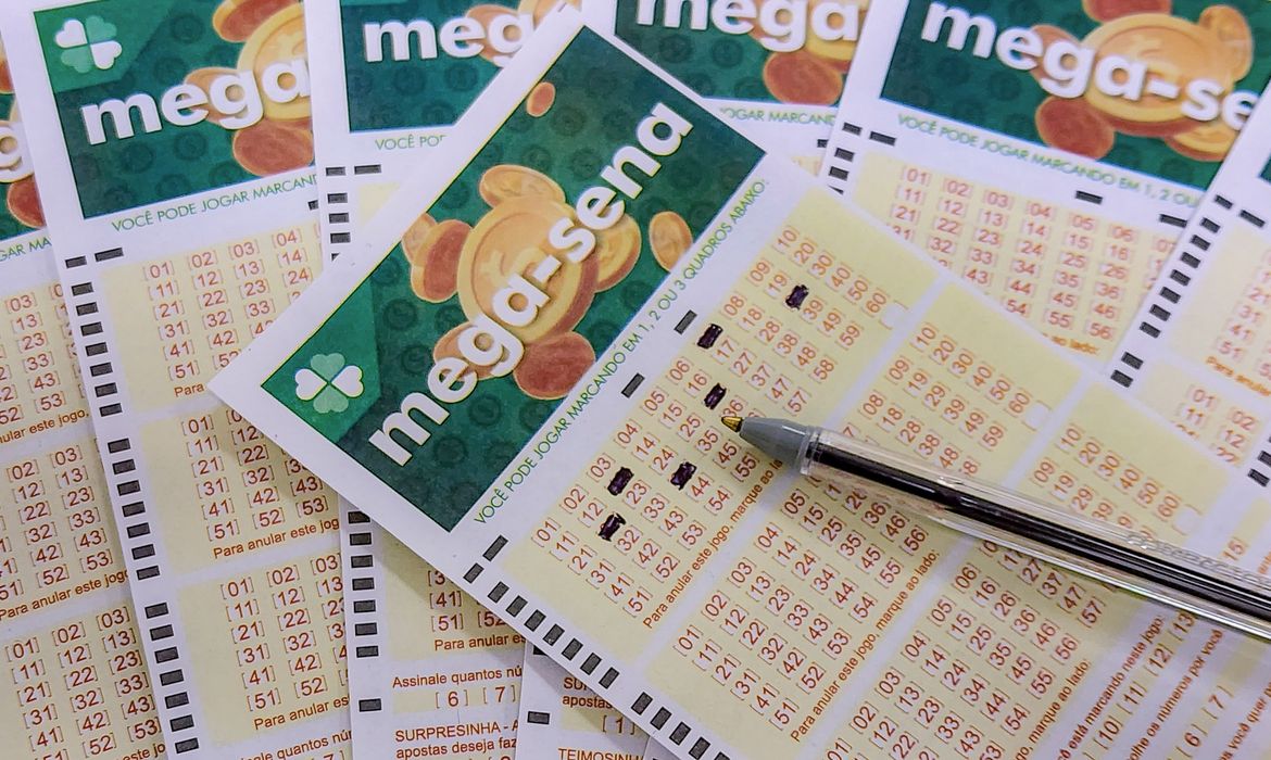 Bolão de Fortaleza ganha R$ 164,8 milhões em sorteio acumulado da Mega-Sena