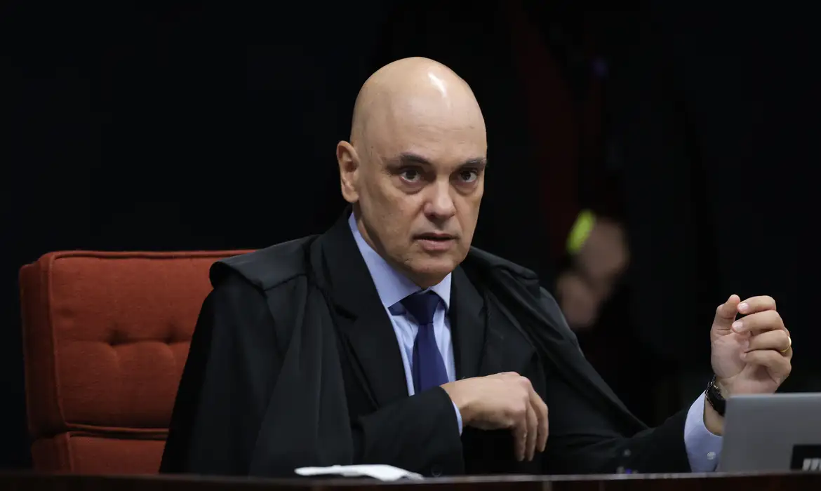 Moraes pede vista e suspende julgamento no STF sobre verba eleitoral para candidatos negros