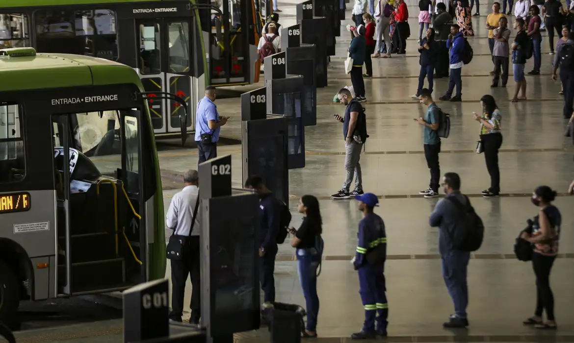 Mobilidade e Saúde: Estudo da UnB Mostra Como a Tarifa Zero Pode Reduzir Desigualdades no Acesso a Serviços