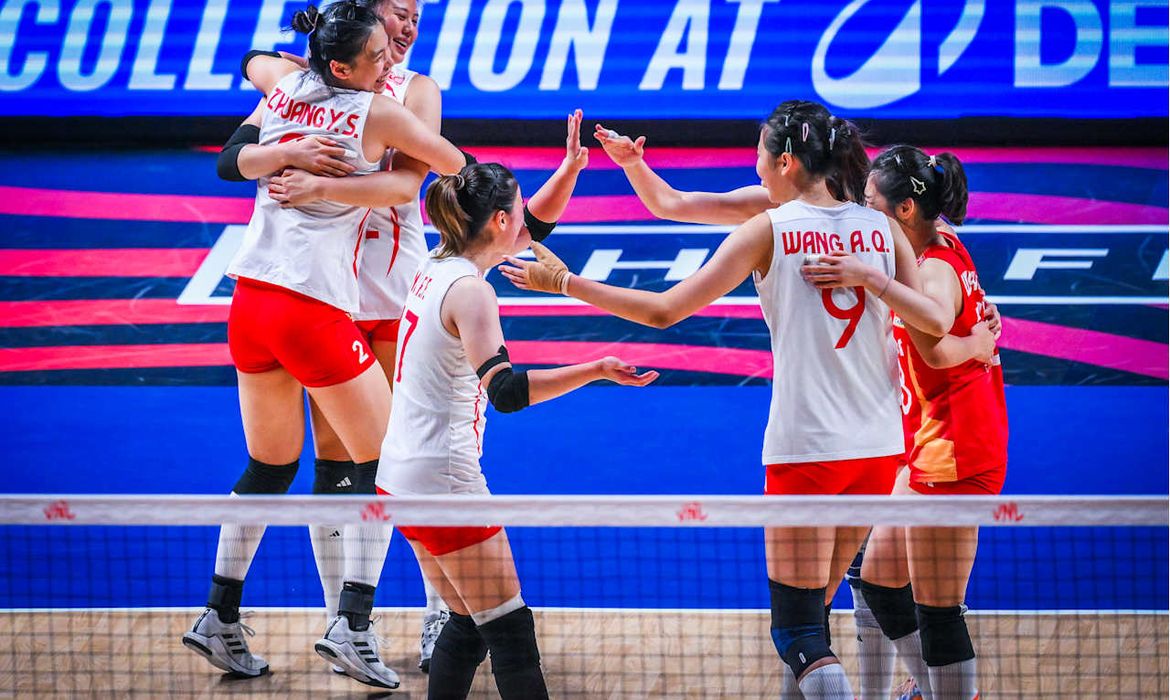Liga das Nações de Vôlei Feminino: China surpreende EUA e define confrontos das semifinais