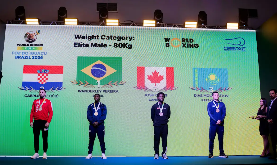 Com 9 medalhas, Brasil lidera Copa do Mundo de Boxe e bate recorde de pódios