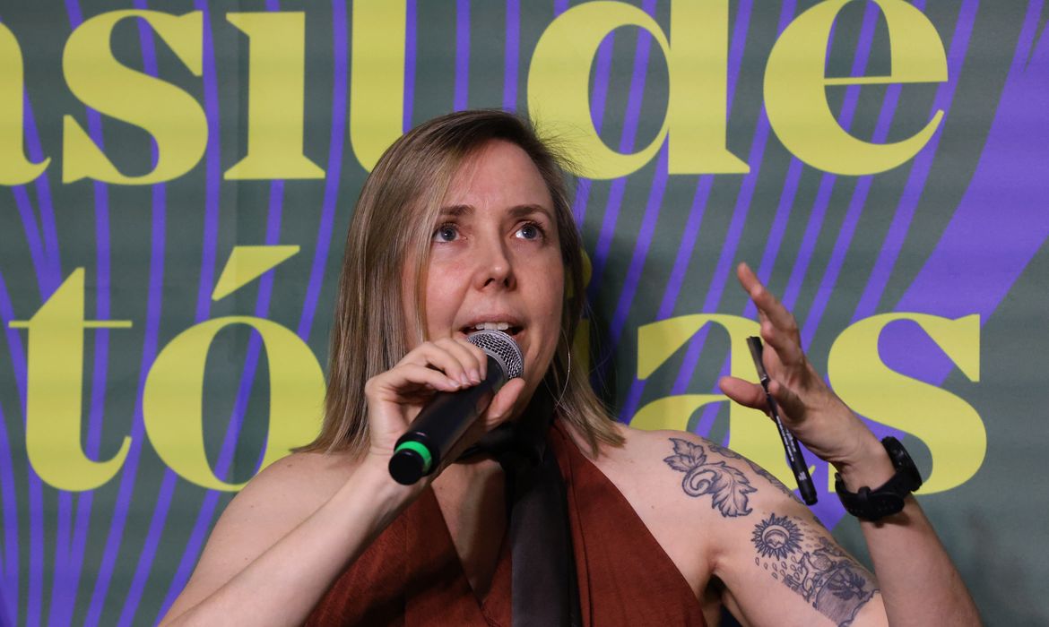 Coletânea "Inesquecíveis" resgata quatro séculos de poetas brasileiras invisibilizadas na 24ª FLIP