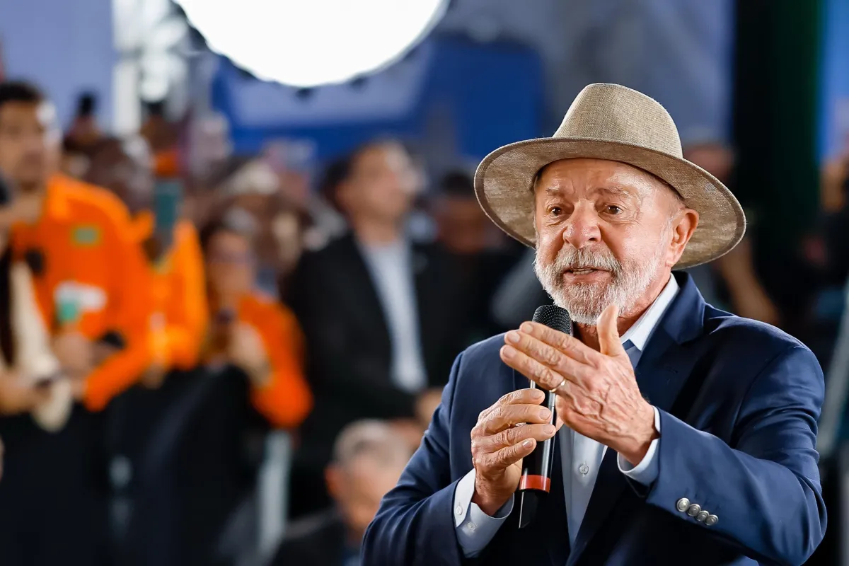 Lula associa deputados a milícias no RJ e Alerj rebate: "Generalização inaceitável"