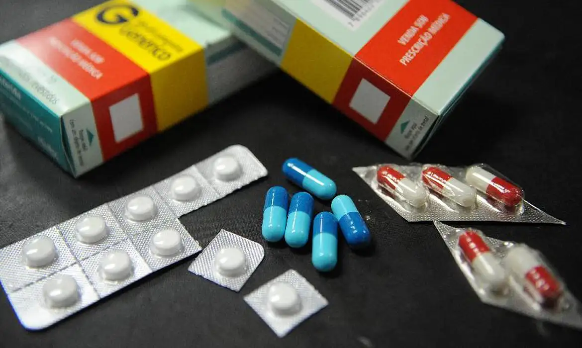 Pesquisa do Procon-SP Revela Variação de até 2.400% no Preço de Medicamentos