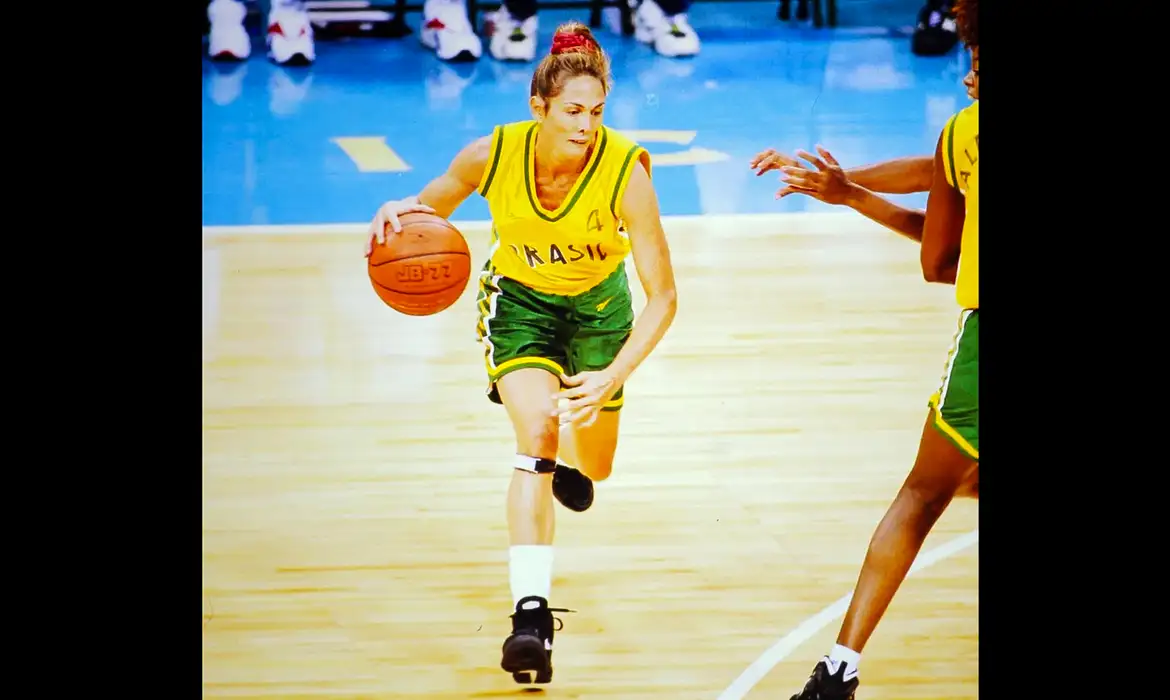 Hortência é indicada pela Fiba a prêmio de maior jogadora da história dos Mundiais de Basquete