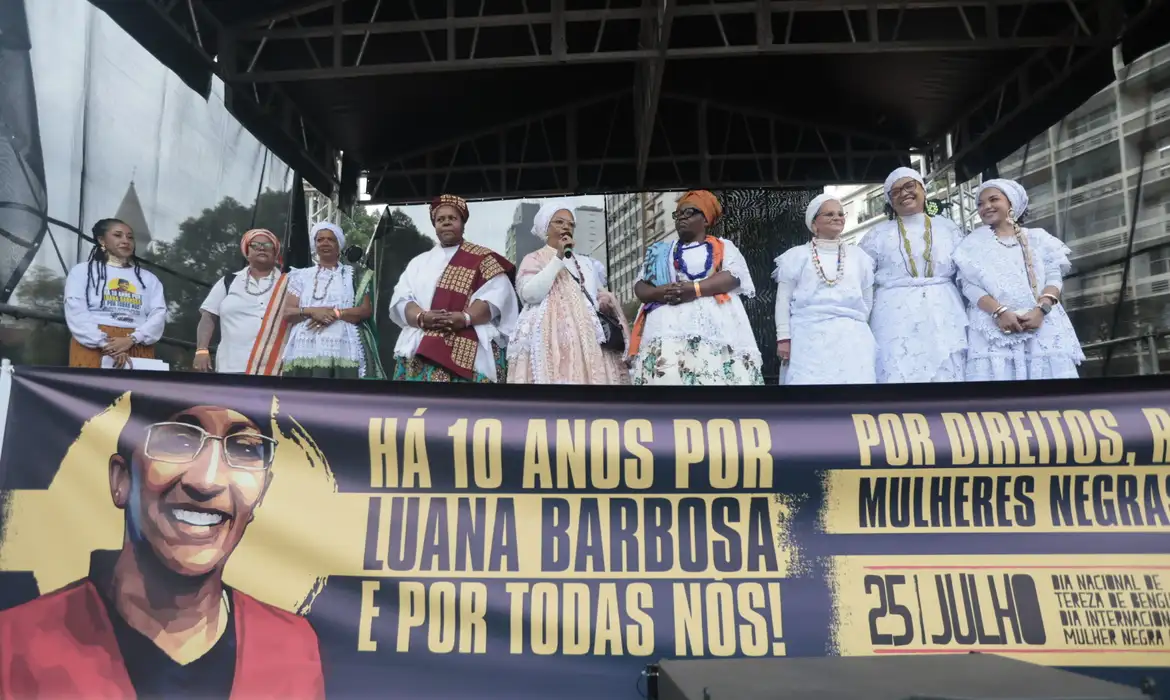11ª Marcha das Mulheres Negras em SP homenageia Luana Barbosa e cobra reparações e combate à violência