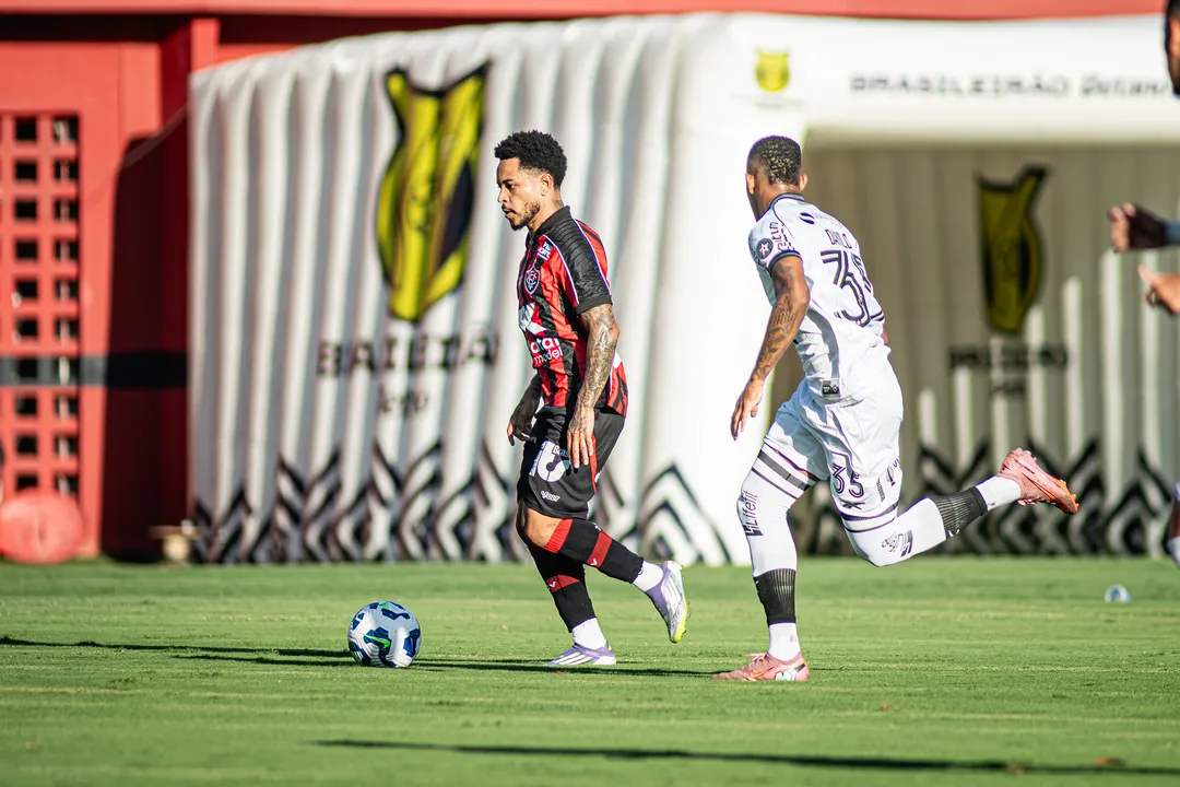 Vitória x Botafogo: Onde assistir, escalações prováveis, arbitragem e palpites